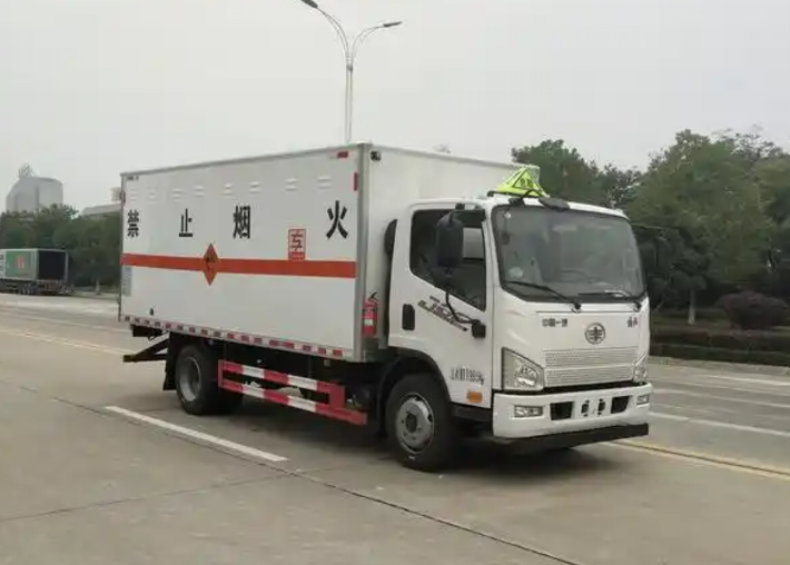 润州爆破器材运输车可以上高速吗？